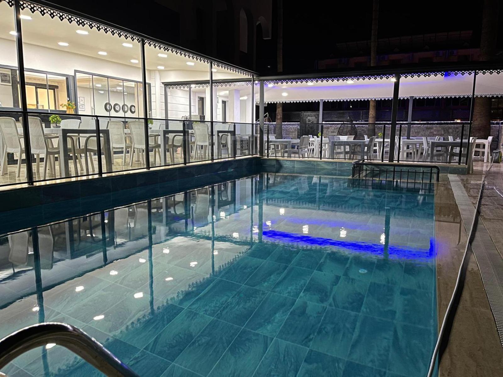 Jest Hotel เกเมร์ ภายนอก รูปภาพ